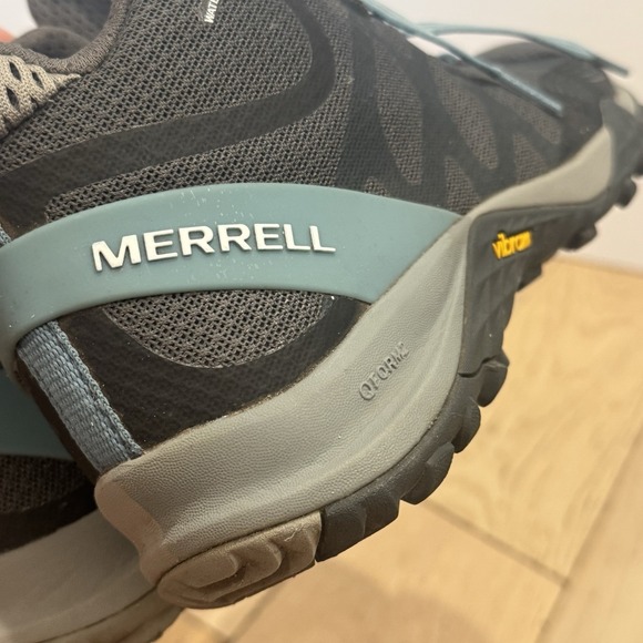 Merrell Siren 3 Mid Top Select Dry Hiking Boots Vibram Shoes J52904 Size 8.5 EUC - Picture 10 of 10